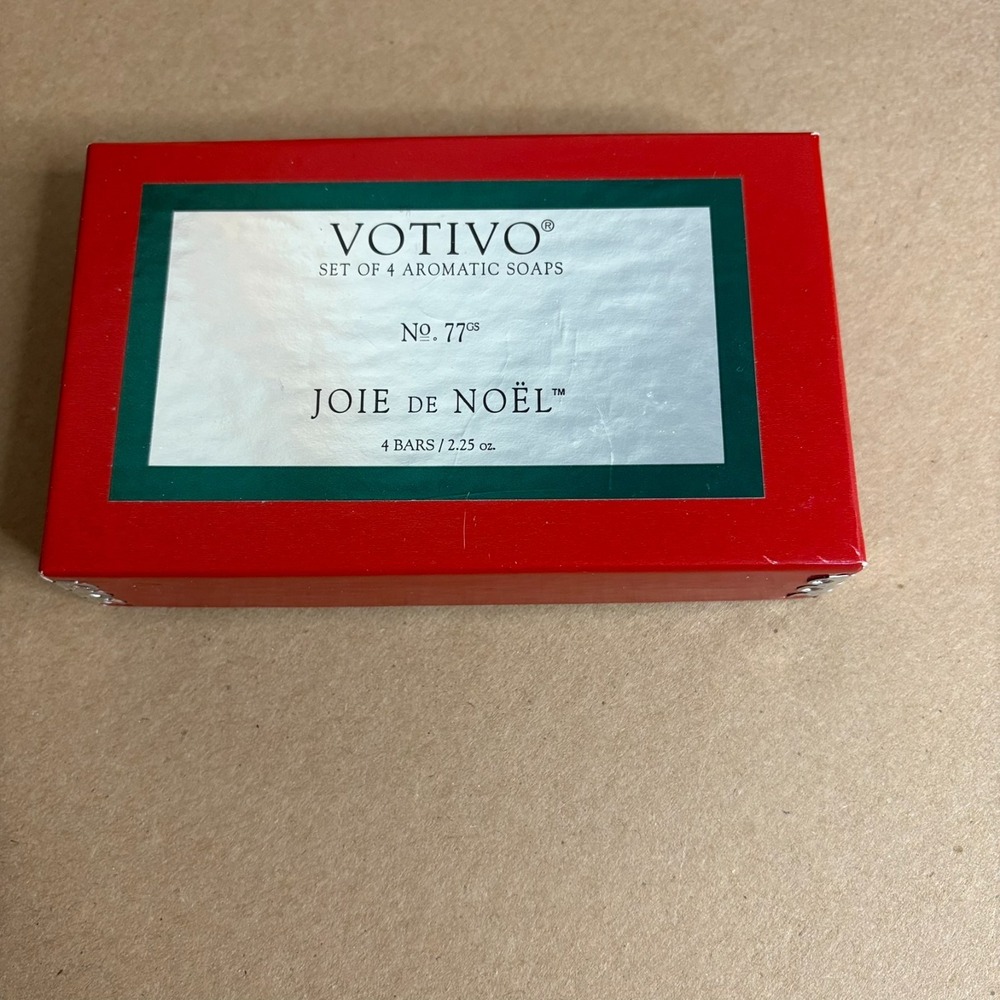 Votivo Joie de Noël Set of 4 Aromatic Soap Bars 2.25 oz Each Holiday Gift Box